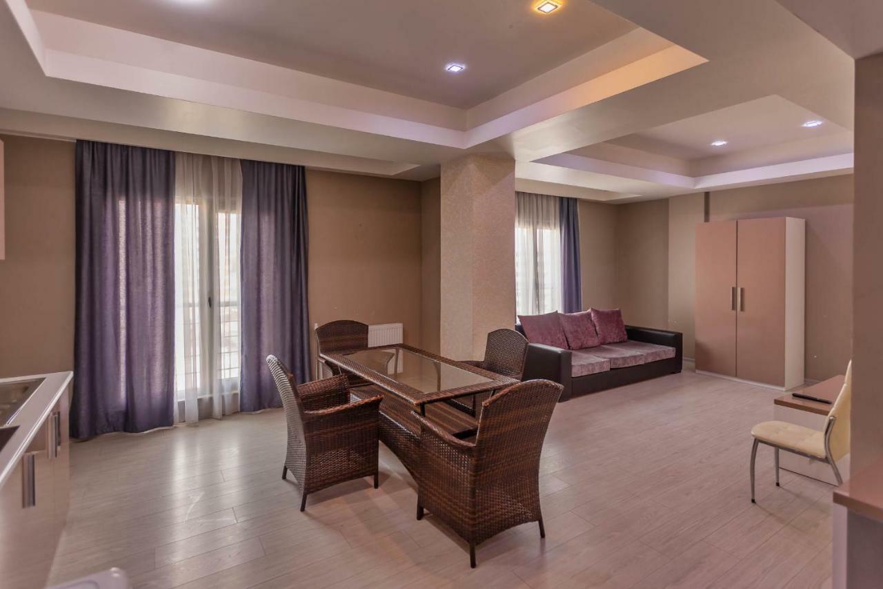 Diplomat Suites Baku Eksteriør bilde